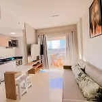 Flat Com Sacada E Linda Vista Da Cidade