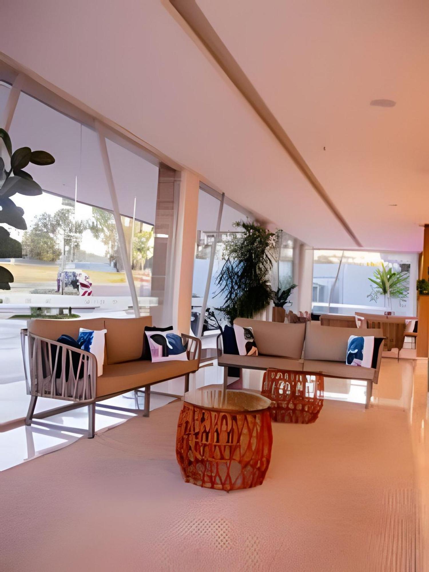 Apartamento Flat Com Sacada E Linda Vista Da